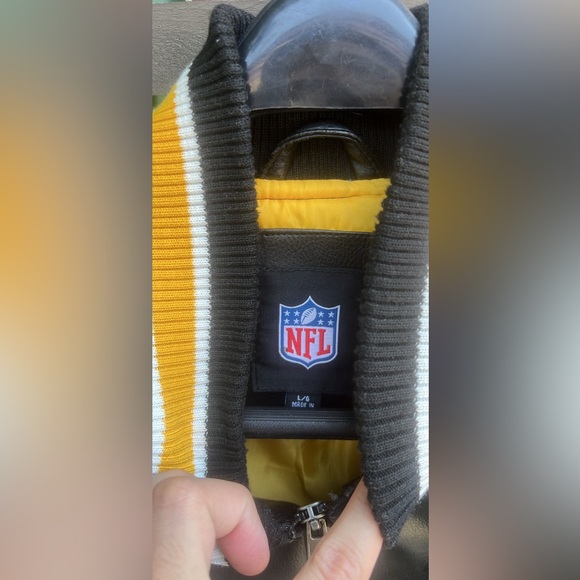 Pittsburgh Steelers Leather Jacket - Picture 4 of 5